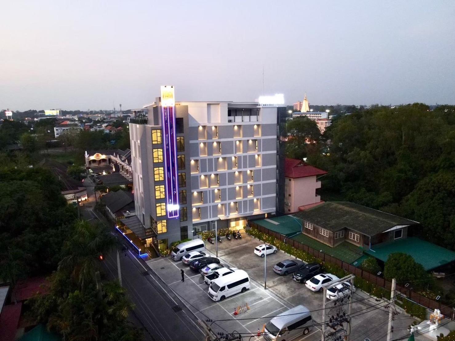 Nakara Hotel, Убонратчатхані Екстер'єр фото